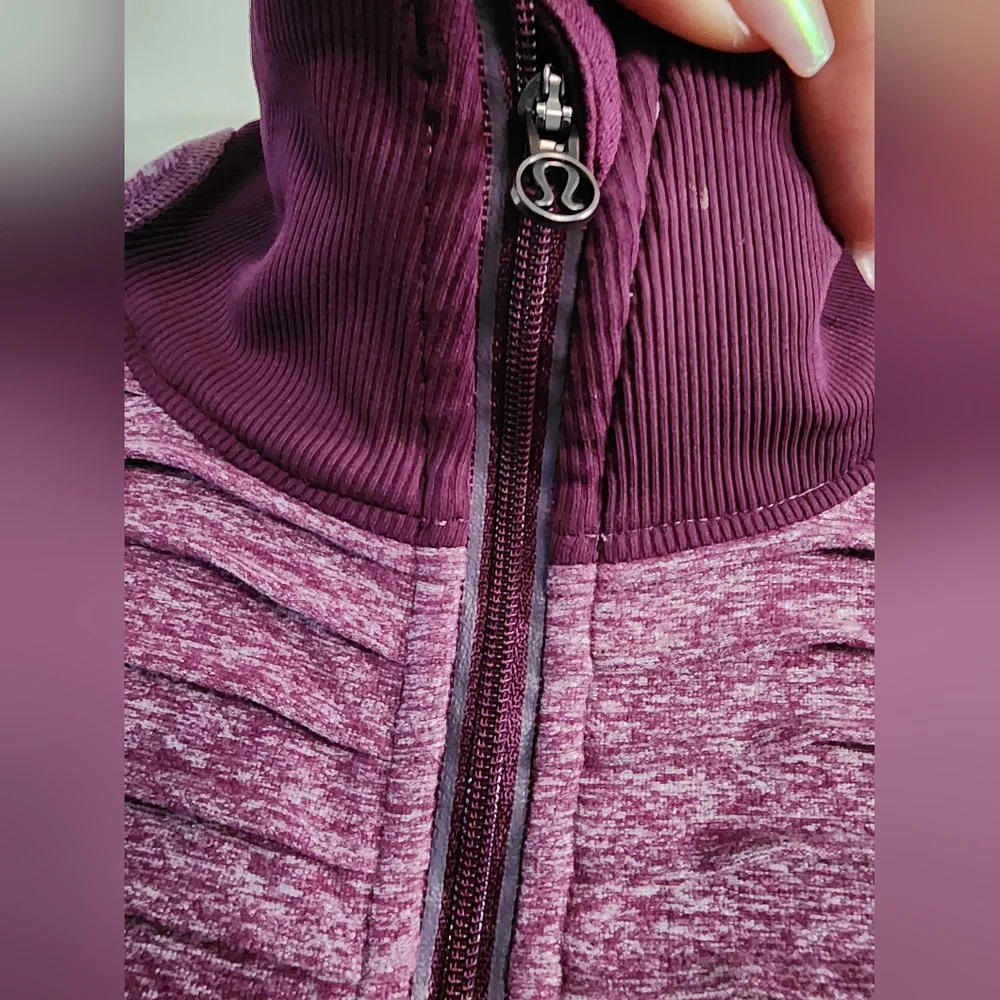 LULULEMON Women's Run Your Heart Out 1/2 Zip Sweatshirt Pullover Jacket Purple 6 - Picture 3 of 5